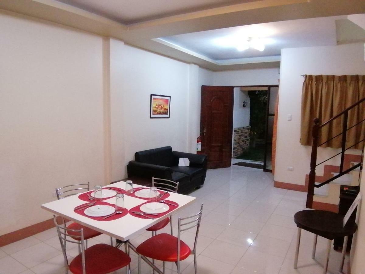 Manora Apartment Talisay  Extérieur photo
